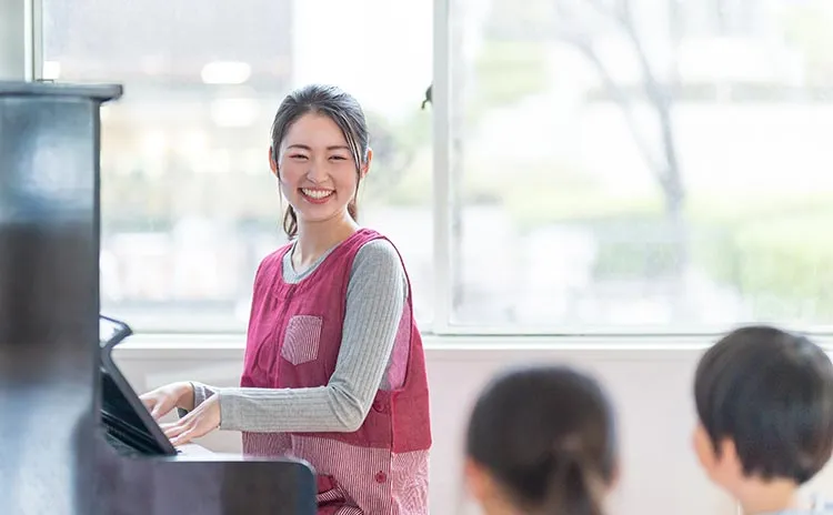 保育士(児童定員63人)の画像