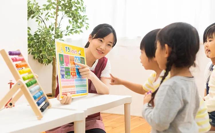 保育補助の画像