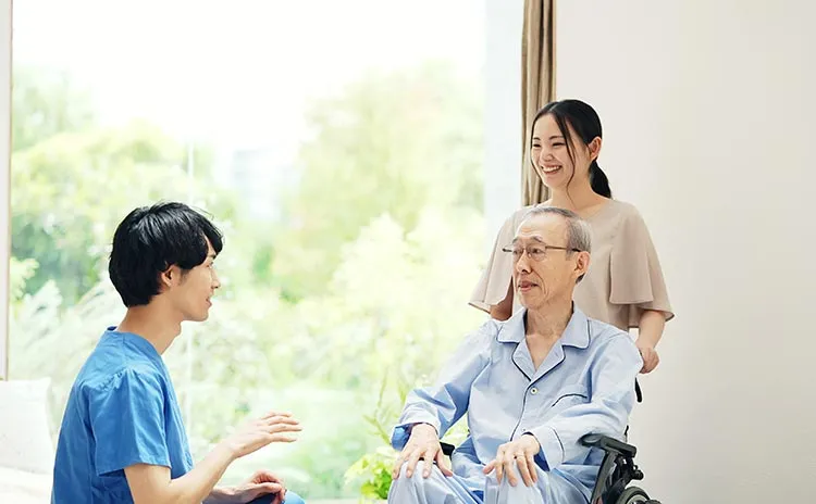 正看護師／日勤のみ／訪問看護の画像